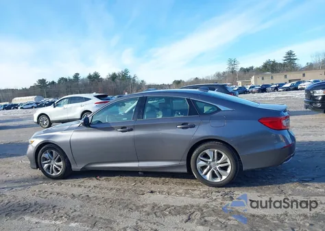 2020 Honda Accord Lx z USA, uszkodzony, nr VIN 1HGCV1F14LA031353